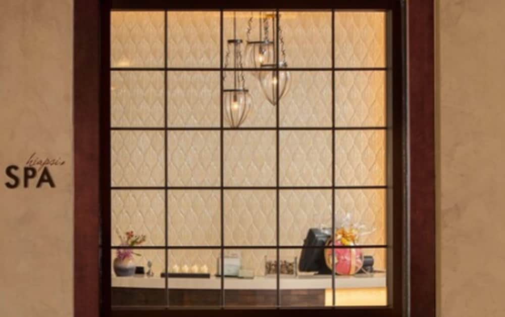 Spa reception
