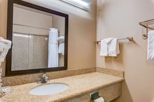 thumbnail: Bathroom sink