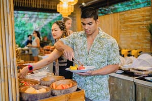 thumbnail: Breakfast area