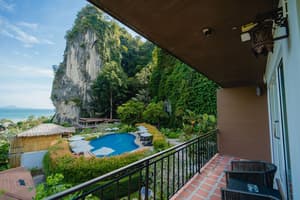 thumbnail: Terrace/patio