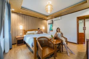 thumbnail: Room