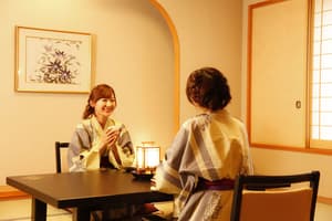 thumbnail: In-room dining