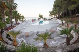 thumbnail: Rooftop pool