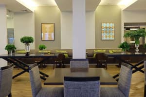 thumbnail: Restaurant
