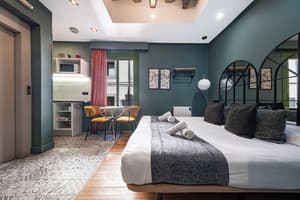 thumbnail: Room