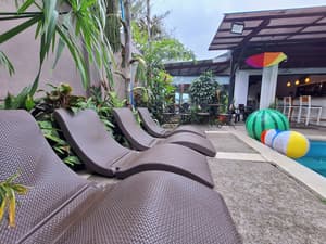 thumbnail: Pool