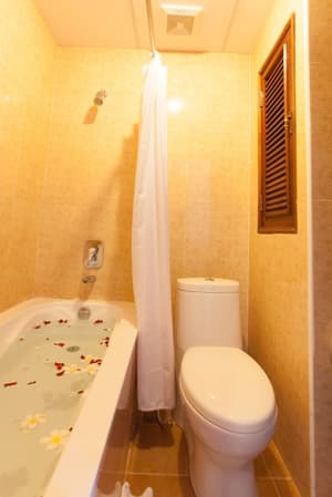 thumbnail: Bathroom