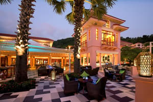 thumbnail: Restaurant