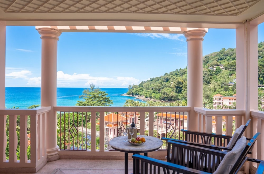 Beach/ocean view