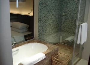 thumbnail: Bathroom amenities