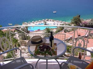 thumbnail: Balcony