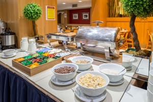 thumbnail: Buffet