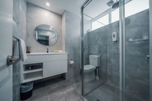 thumbnail: Bathroom
