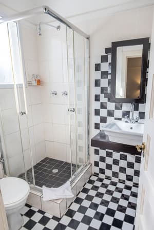 thumbnail: Bathroom