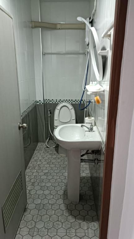 171fda690f3936542e443e61ff8a77ee.jpg