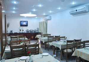 thumbnail: Restaurant