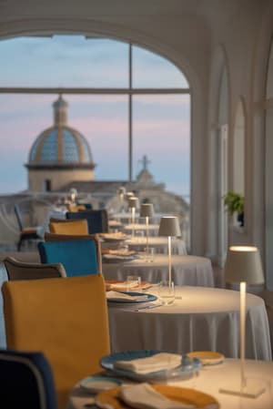 thumbnail: Restaurant