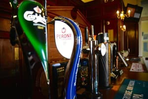 thumbnail: Bar (on property)
