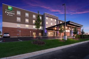 thumbnail: Exterior