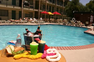 thumbnail: Outdoor pool