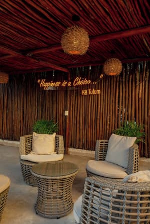 thumbnail: Interior detail