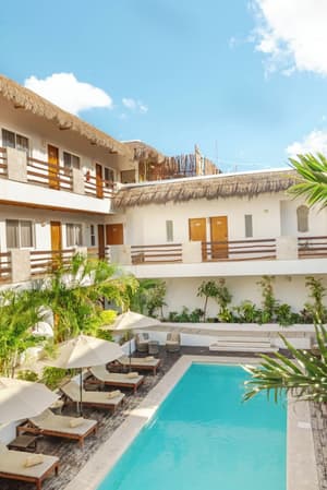 thumbnail: Outdoor pool