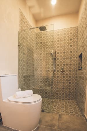 thumbnail: Bathroom