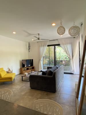 thumbnail: Living area