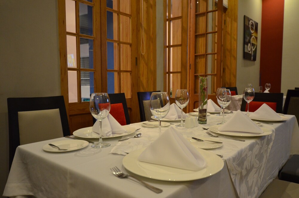 Restaurant-cafeteria