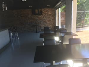 thumbnail: Bar