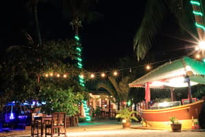 thumbnail: Restaurant