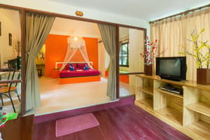 thumbnail: Room
