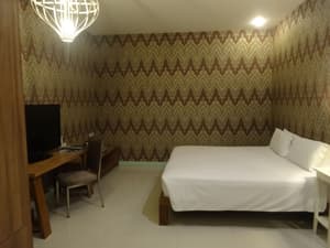 thumbnail: Room