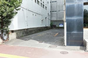 thumbnail: Parking