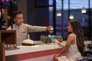 thumbnail: Bar (on property)