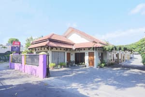 thumbnail: Exterior