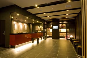 thumbnail: Interior entrance