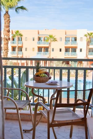 thumbnail: Terrace/patio