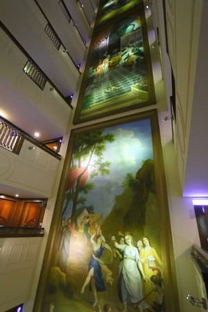 thumbnail: Interior detail