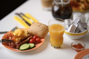 thumbnail: Breakfast area
