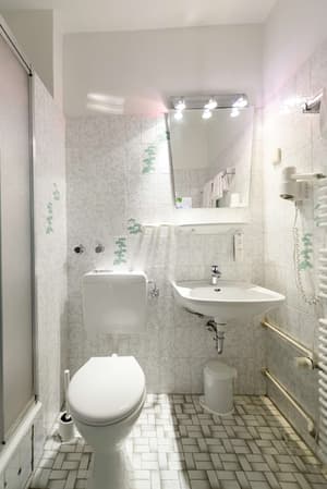 thumbnail: Bathroom