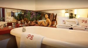thumbnail: Deep soaking bathtub