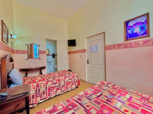 thumbnail: Room