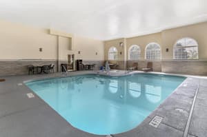 thumbnail: Pool