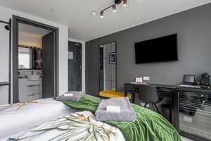 thumbnail: Room