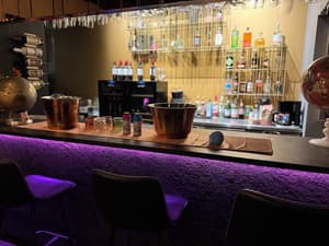 thumbnail: Reception