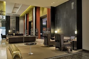 thumbnail: Lobby sitting area
