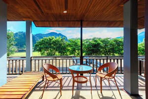 thumbnail: Balcony view