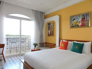 thumbnail: Room