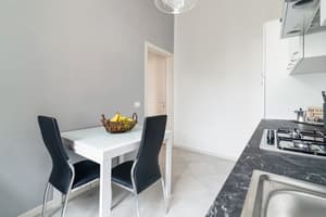 thumbnail: In-room dining